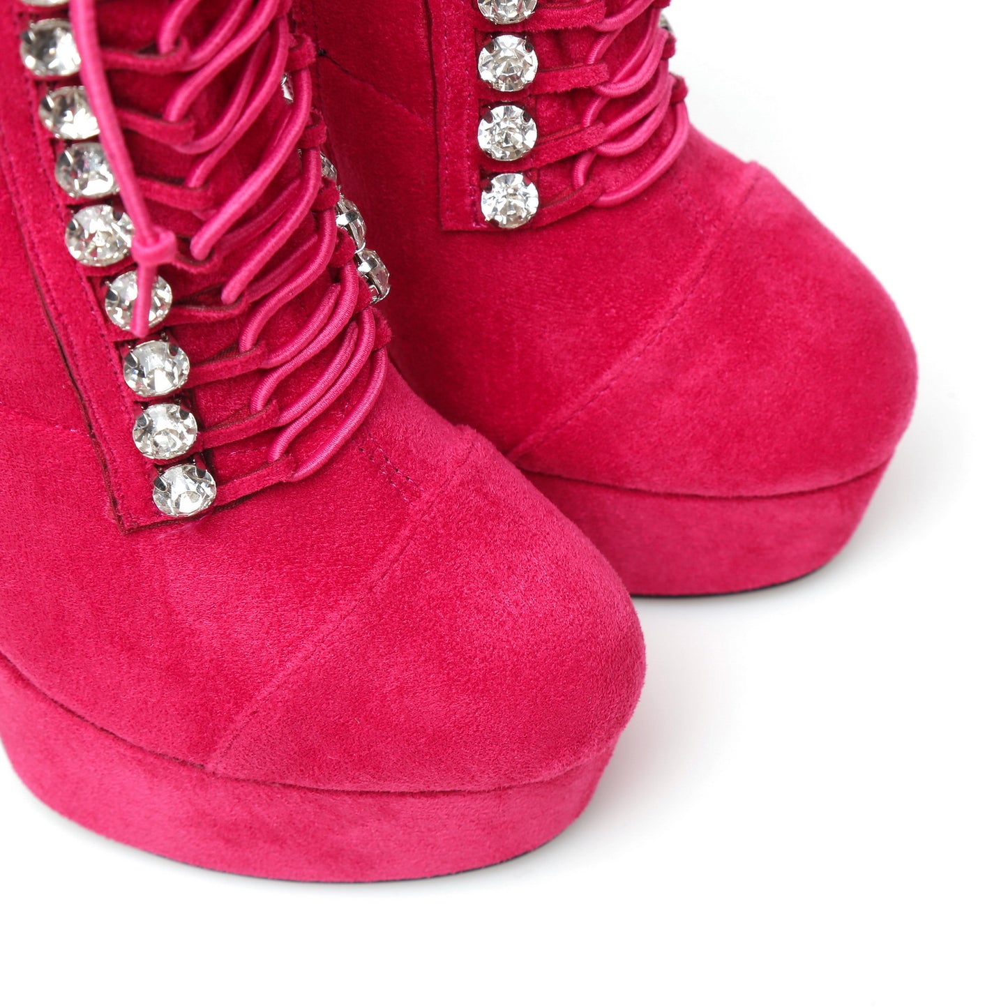 DAISIE FUCHSIA VELOUR